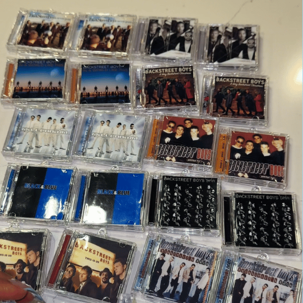 Complete Collection (Mini CD-Keychain)