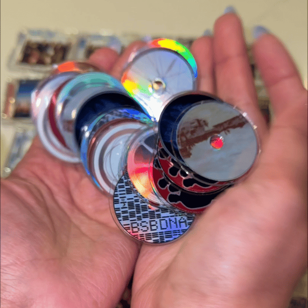 Complete Collection (Mini CD-Keychain)