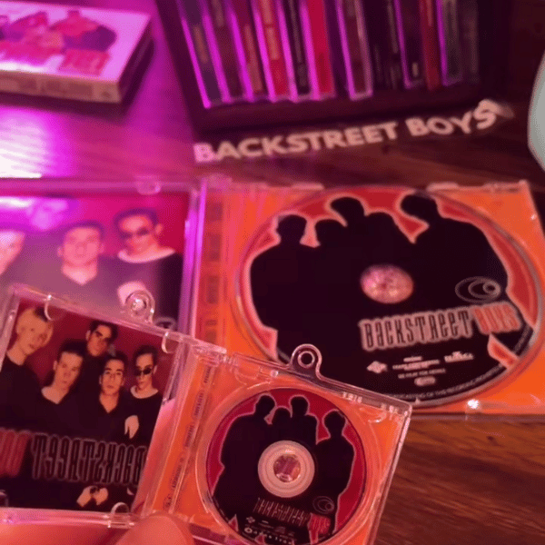 Complete Collection (Mini CD-Keychain)